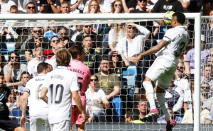 Real Madrid remonta y gana al Espanyol