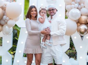 Karlis Romero y Gustavo Elís revelaron sexo de su nuevo bebé