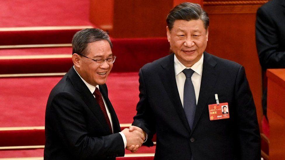 Xi Jinping nombra a Li Qiang primer ministro de China