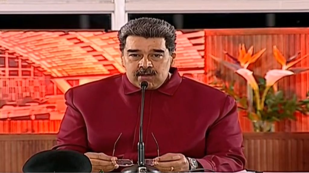 Maduro anuncia reestructuración al más alto nivel en PDVSA