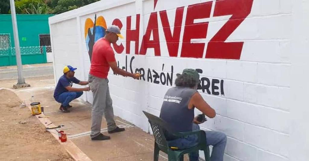 Realizan jornada muralista en todo el país en honor a Chávez