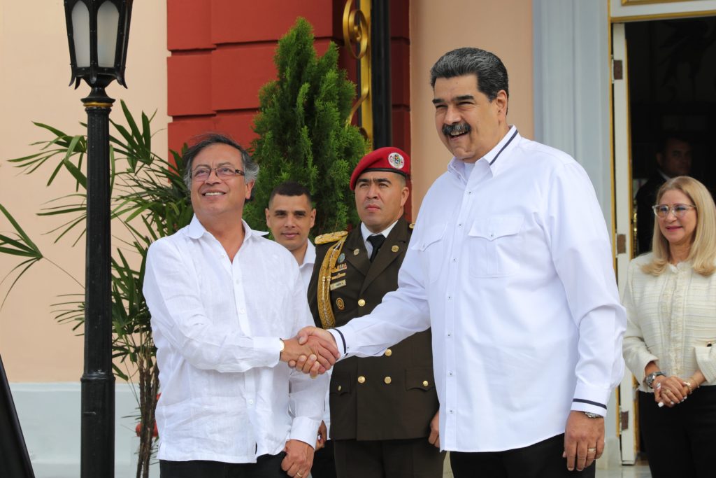 Petro convocará una conferencia para impulsar diálogo venezolano