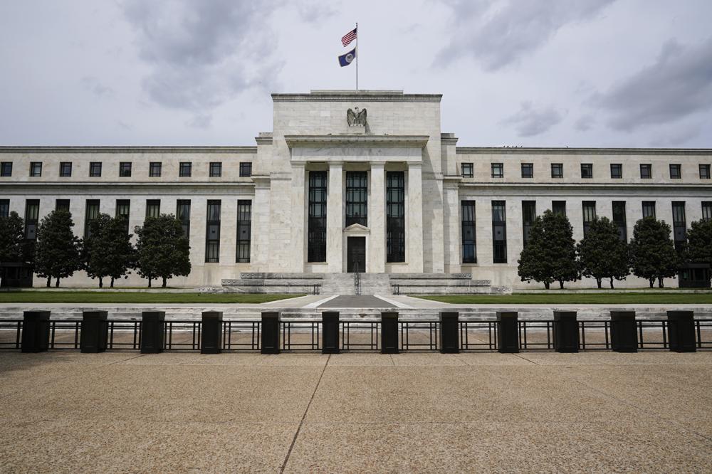 Bancos estadounidenses reciben cifra récord en préstamos como respaldo