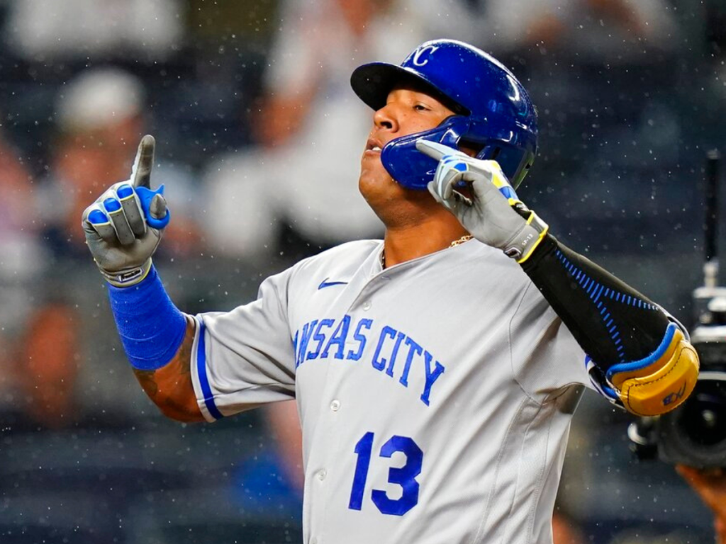 Salvador volvió con fuerza al Spring Training