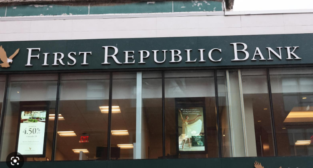 Principales bancos de Estados Unidos inyectarán 30.000 millones de dólares para rescatar al First Republic Bank