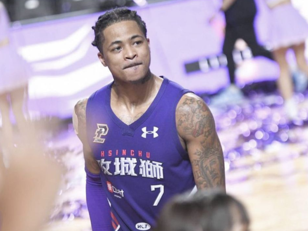 Spartans suma nueva pieza importada