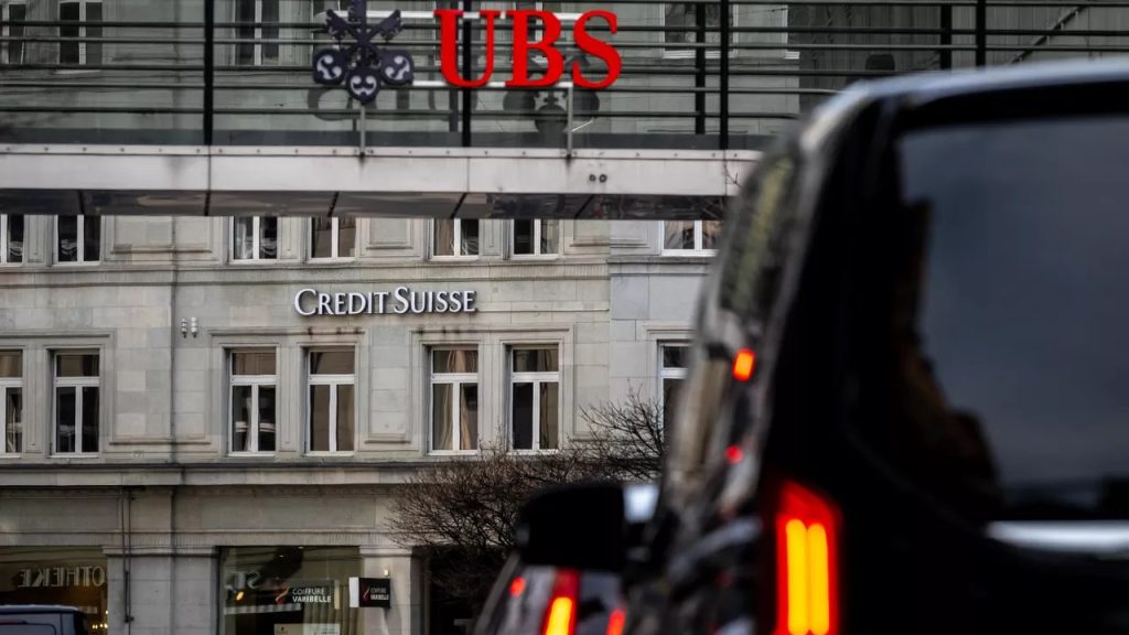 Suiza abre investigación por compra del banco Credit Suisse