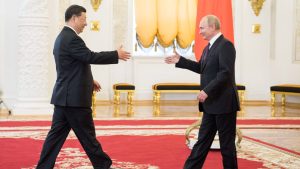 Xi Jinping de visita en Moscú y es recibido por Vladimir Putin