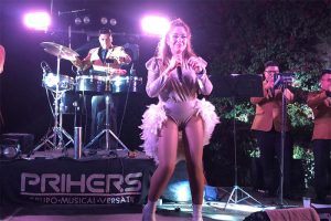 Cantante mexicana fue agredida sexualmente en pleno escenario