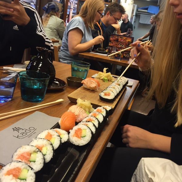 Los alimentos frescos con los que preparan el sushi garantizan una experiencia única en Kado