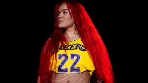 Primero fue la arepa y ¿ahora?.. Karol G presentó a los tequeños como un plato colombiano