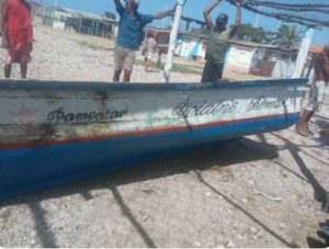 Dos adultos y un niño siguen desaparecidos tras naufragio en Margarita