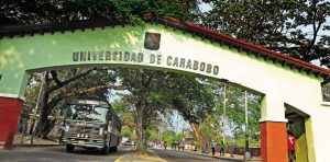 Entre 11 y 21 dólares oscilan los salarios de los profesores universitarios en Venezuela