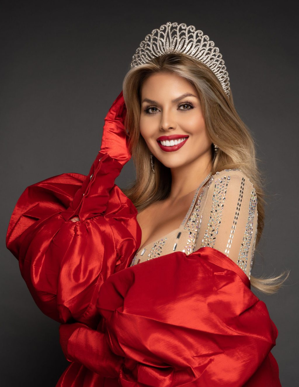 Valentina Sanchez Trivella, Universal Woman 2023, busca crear conciencia ????✨