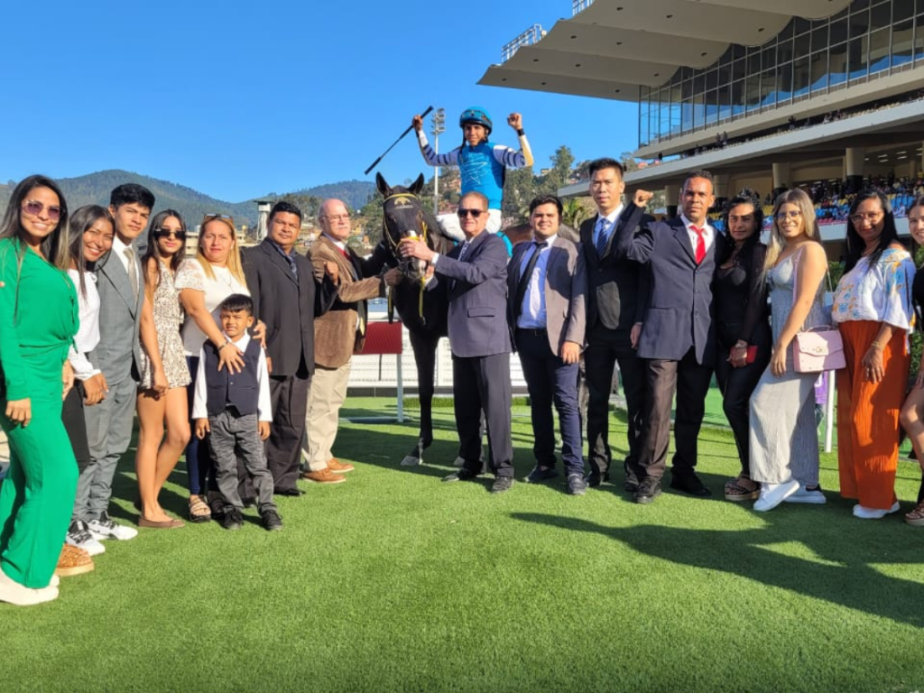 3 meses de suspensión para Julio Moncada