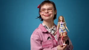 Mattel presenta a la nueva Barbie con síndrome de Down ????????????‍♀️