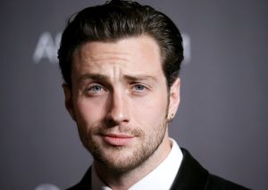 Aaron Taylor-Johnson presenta el tráiler de "Kraven, el cazador", la primera película de Marvel con calificación R de Sony
