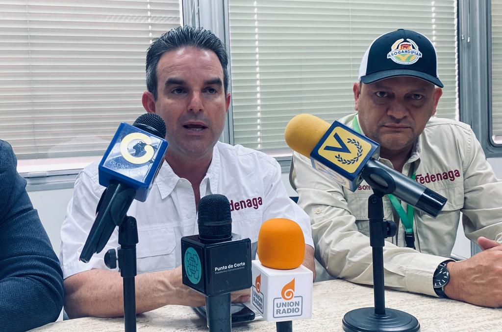 Asociaciones de ganaderos alertan fallas de combustibles, dificultades en vías de penetración e inseguridad jurídica en el campo