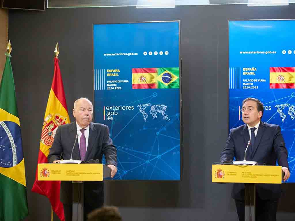 Canciller brasileño: Bolivia y Venezuela deben estar en Mercosur
