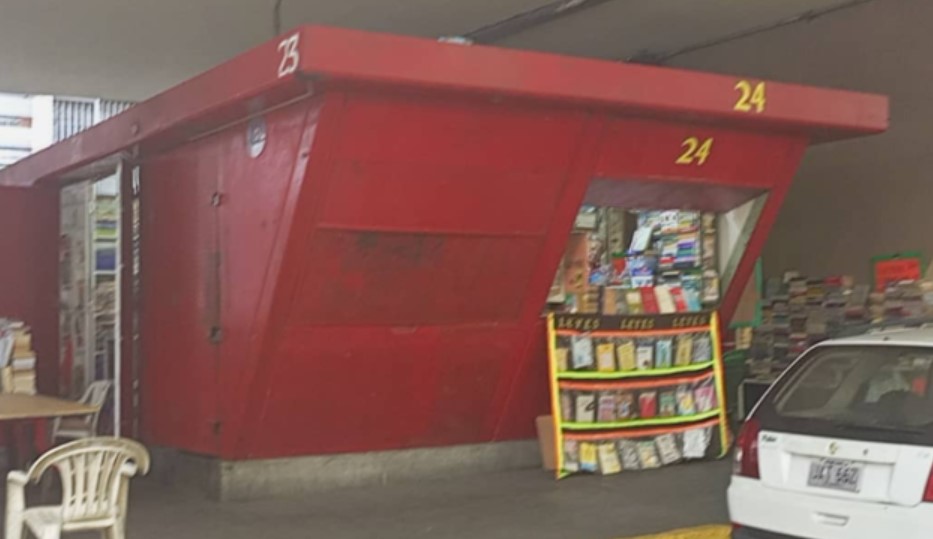 Acribillaron a un vendedor de libros bajo puente de la avenida Fuerzas Armadas