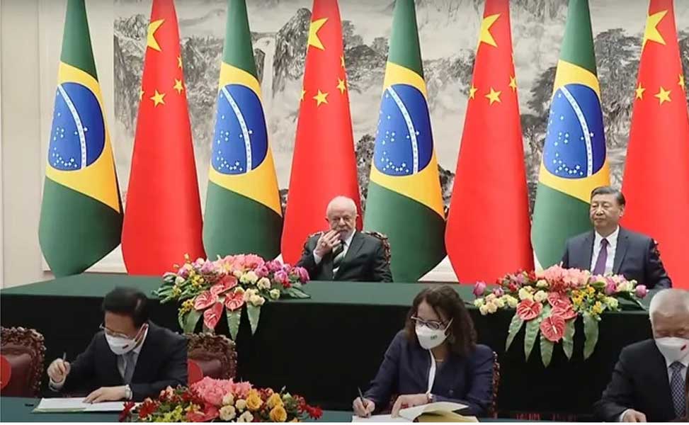 China y Brasil firman nuevos acuerdos de cooperación socioeconómica