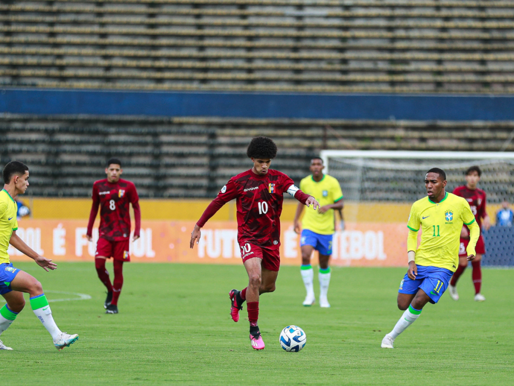 David Martínez entre los mejores del Suramericano