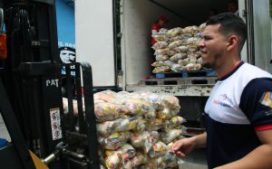 Despachan víveres y proteínas en Casas de Alimentación de Barinas