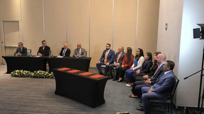 Petro invitó a la Plataforma Unitaria para reactivar diálogo en México
