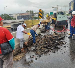 Cierran acceso en Distribuidor Los Ruices por deterioro de la estructura