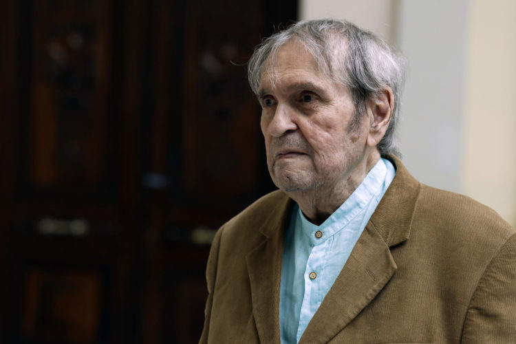 El poeta Rafael Cadenas está en contra de la fama