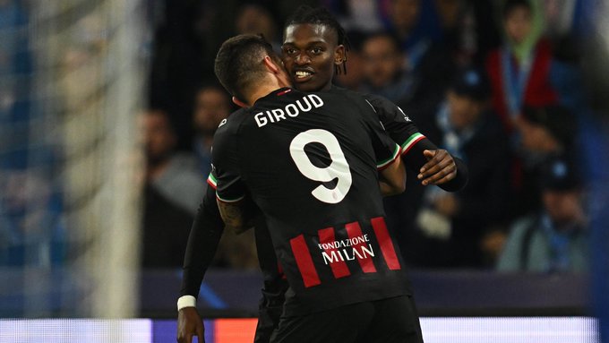 AC Milan empata 1-1 con Napoli y avanza a semifinal con el global (2-1)