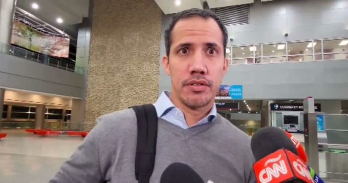 Al señor Guaidó no se le expulsó, tenía un acuerdo para viajar a EE.UU.