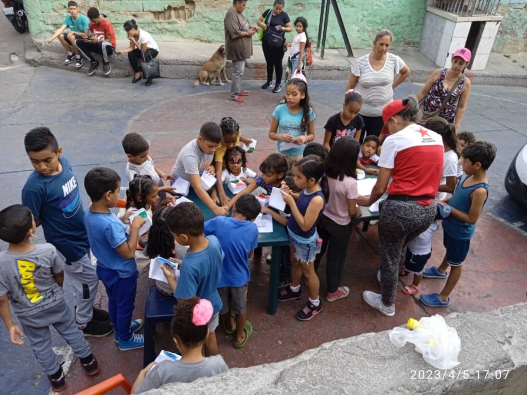 Habitantes de Santa Rosalía disfrutaron de juegos tradicionales