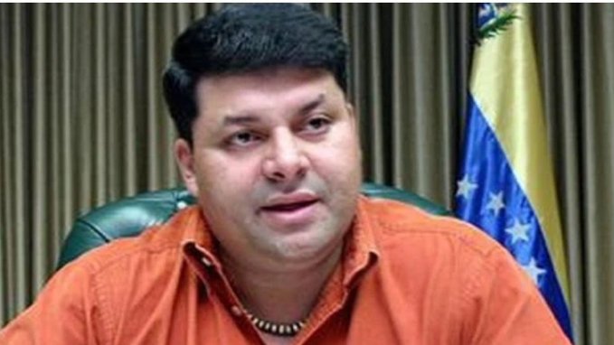 Policía anti corrupción detuvo este 5 de abril al exministro y ex gobernador de Trujillo Hugo Cabezas