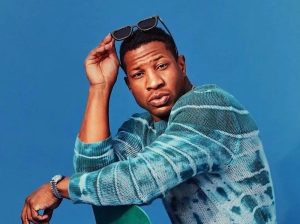 Jonathan Majors fue despedido por sus representantes