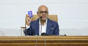 Jorge Rodríguez: Sistema electoral venezolano se debe a Tibisay Lucena