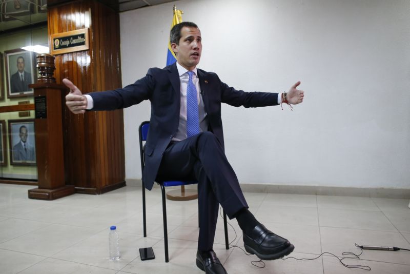 Guaidó de Colombia rumbo a los EE.UU.