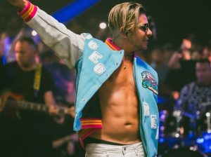 Oscarcito anuncia "Te lo suplikito", primer proyecto como Yakozuki