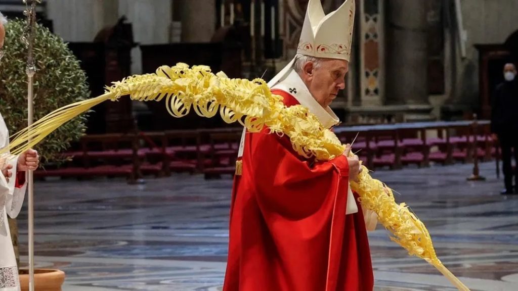 Papa Francisco presidirá misa de Domingo de Ramos tras su bronquitis