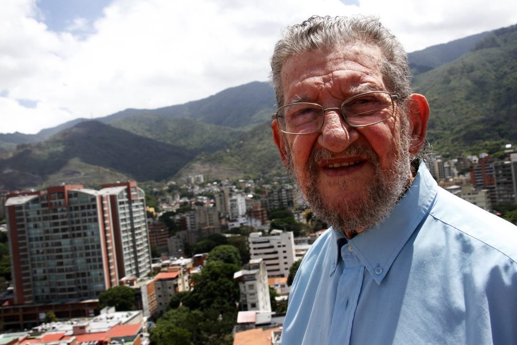 Piden donantes de sangre para el cineasta Román Chalbaud