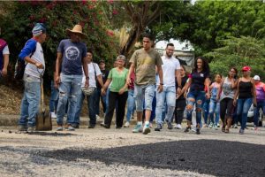 Rehabilitan la circunvalación vial de Nueva Cúa