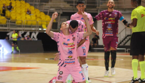 Sebastian-Cano-Caporales-Tigres-Futsal-Club-se-mantiene-invicto-en.png