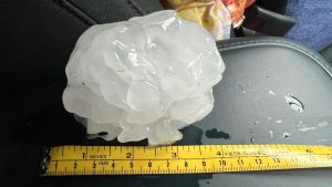 Tormenta de granizo gigante sorprende a habitantes de Texas y Florida