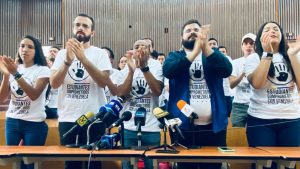 Universitarios exigen que diálogo internacional incluya garantías electorales para dos millones de jóvenes no inscritos en el RE