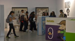 Vicepresidenta visitó exposición "El Mundo según Mafalda"