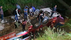 Accidente de autobús en Perú deja 10 muertos y 25 heridos