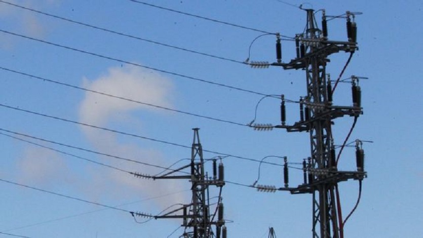 Corpoelec ejecuta plan de mantenimiento en más de 300 torres eléctricas en el sur del país