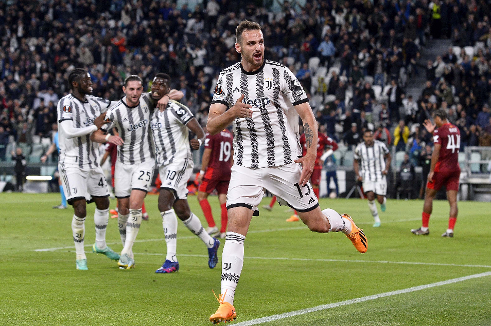 La Juventus castigada con 10 puntos menos y se complica su participación en copas europeas