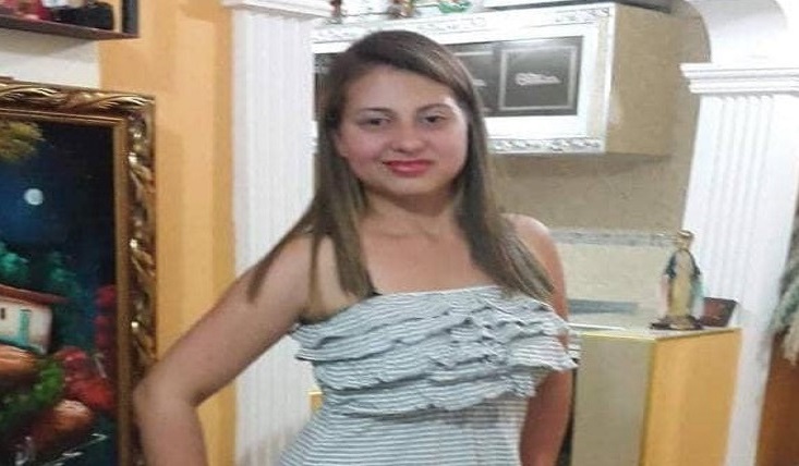 Por 100 dólares vendieron los ojos de la joven