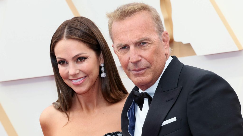 Kevin Costner pide el divorcio tras 18 años de matrimonio ????????